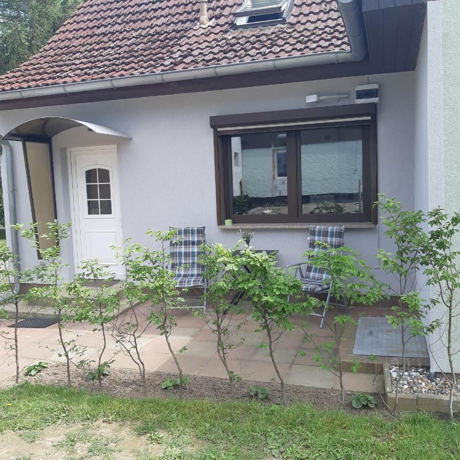 Ferienwohnung am Scheunenkaffee Kachlin Dargen Exterior foto
